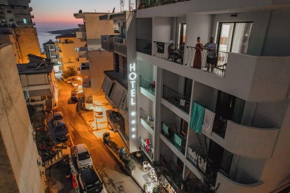 Day, Natural landscape, City view, Sea view