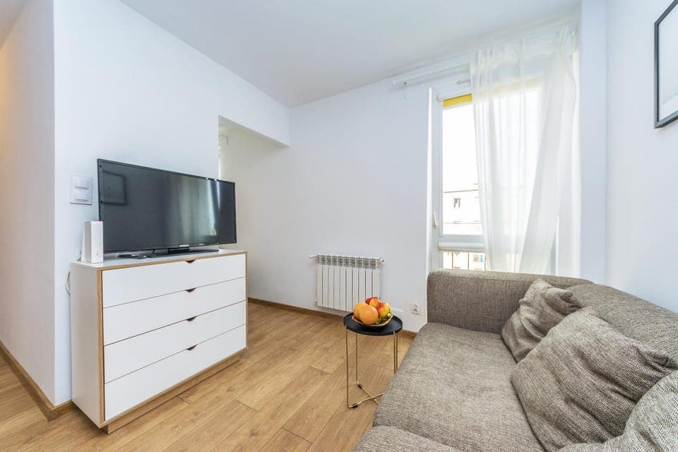 Communal lounge/ TV room, TV and multimedia, Living room, Seating area