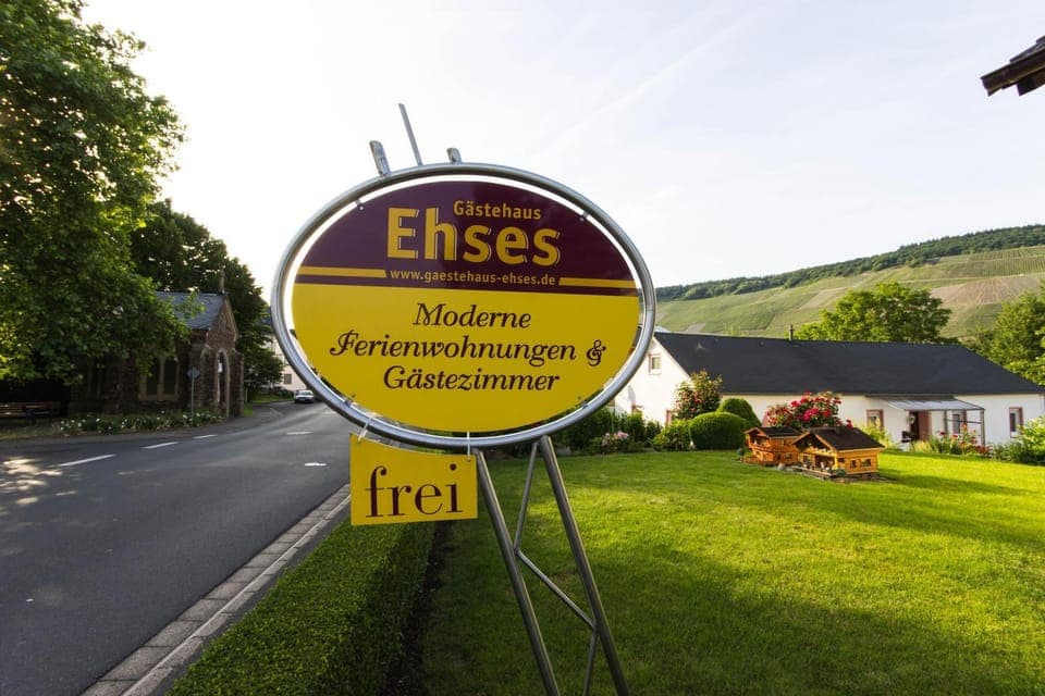 Facade/entrance, Property logo or sign