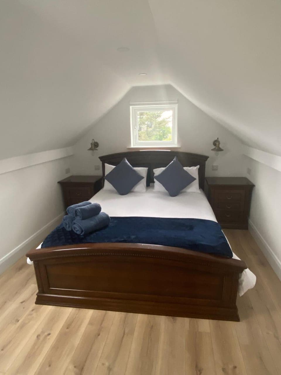 Wild Atlantic Way Beach Cove View Ballyara Apartment in County Donegal