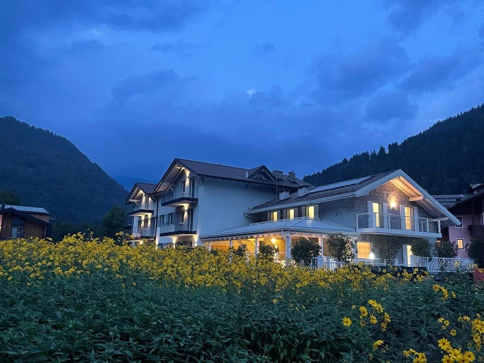 Property building, Night