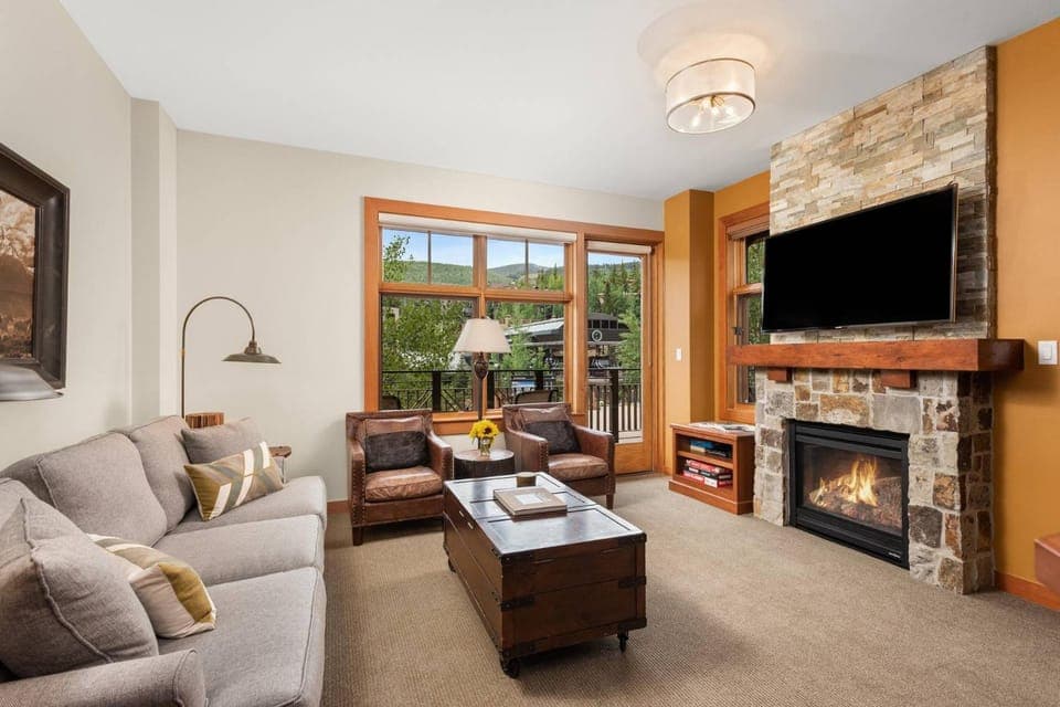 TV and multimedia, Living room