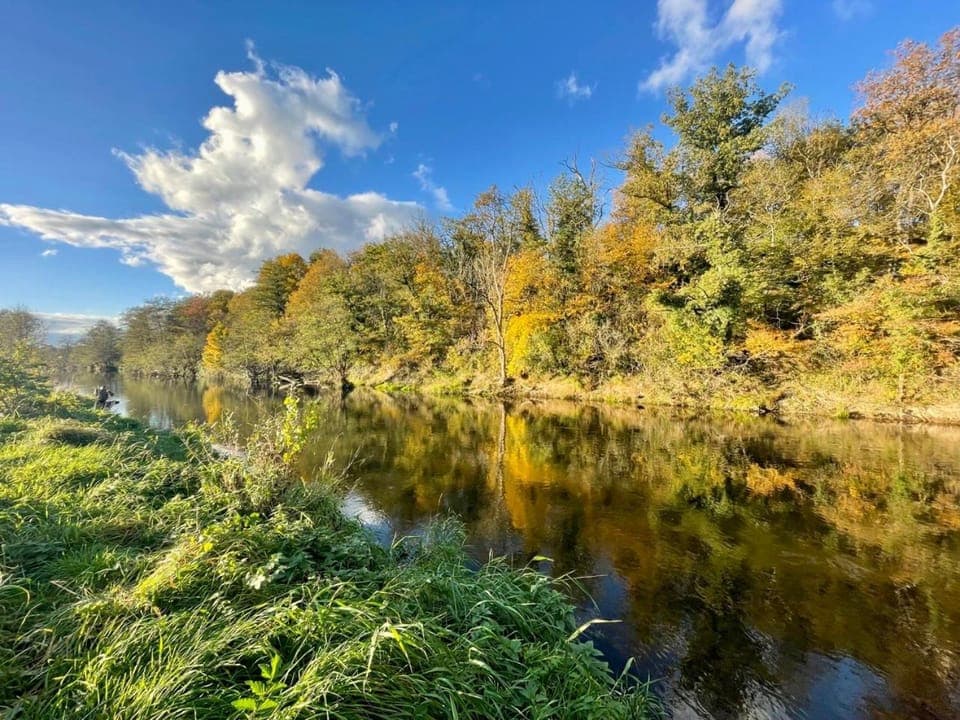 Nearby landmark, Natural landscape, River view