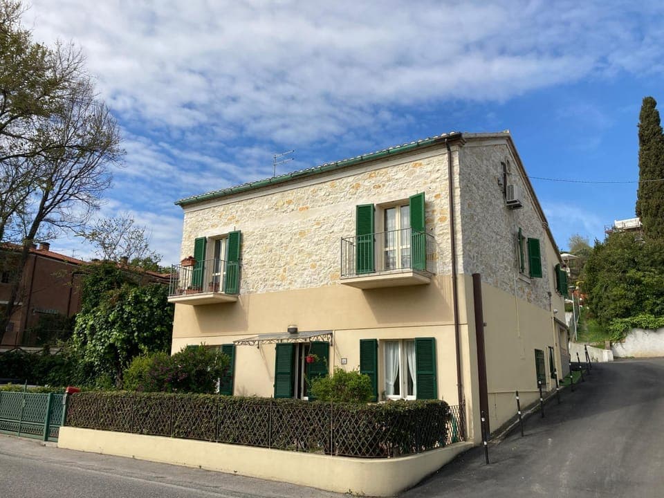 Property building, View (from property/room)