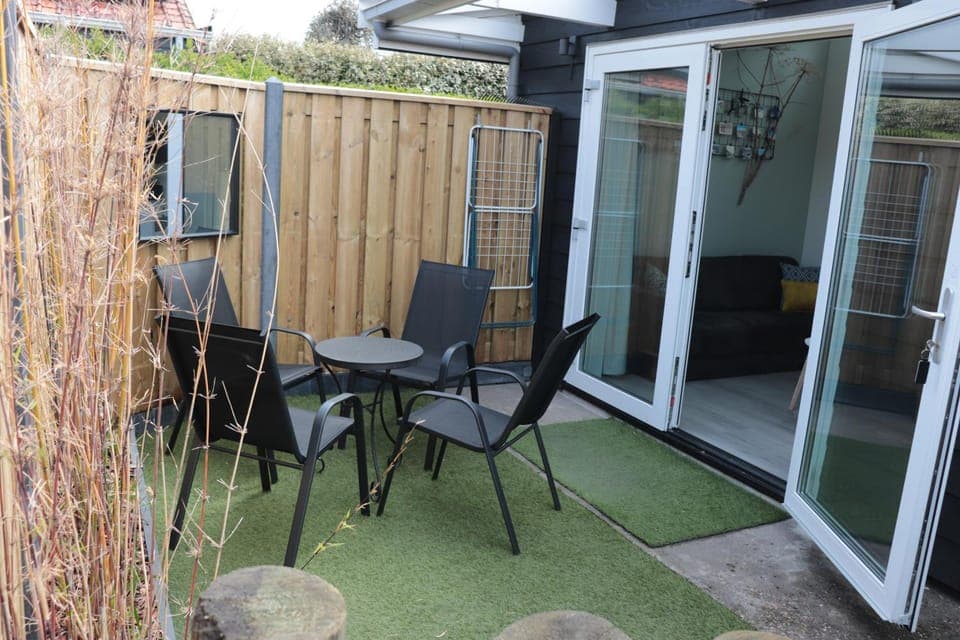 Garden, Balcony/Terrace