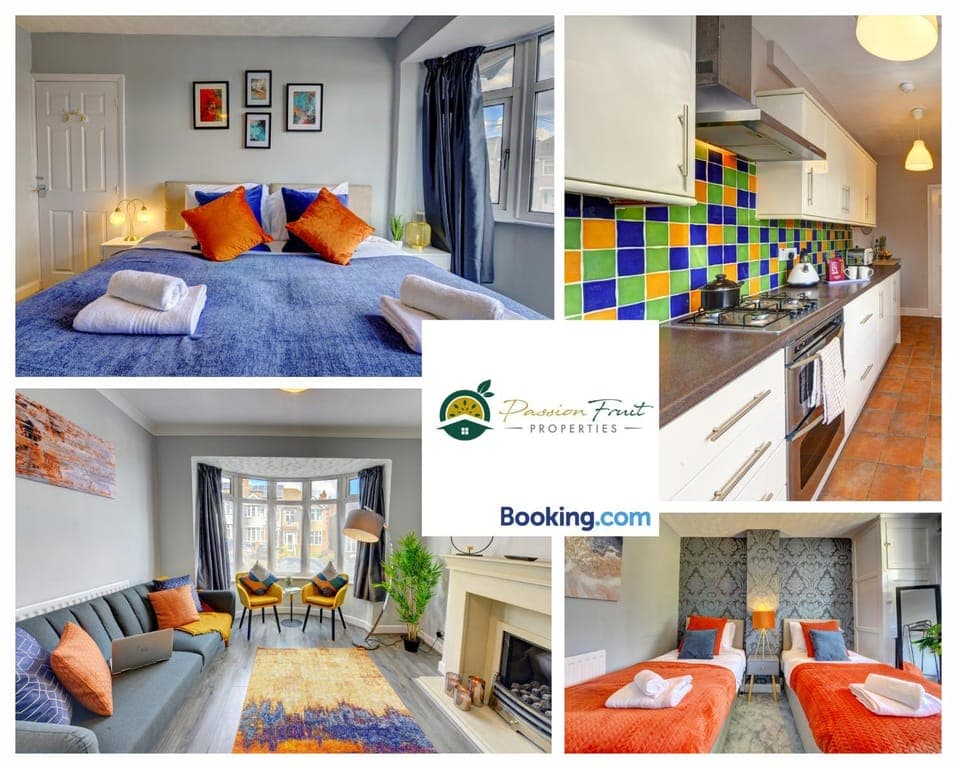 Bed, Kitchen or kitchenette, Living room, Photo of the whole room, Seating area, Dining area, Bedroom, minibar, pet friendly, stove