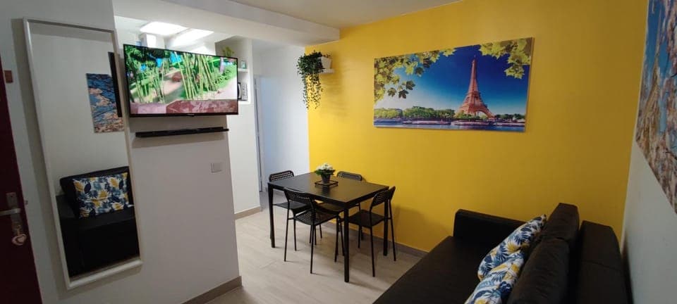 TV and multimedia, Living room