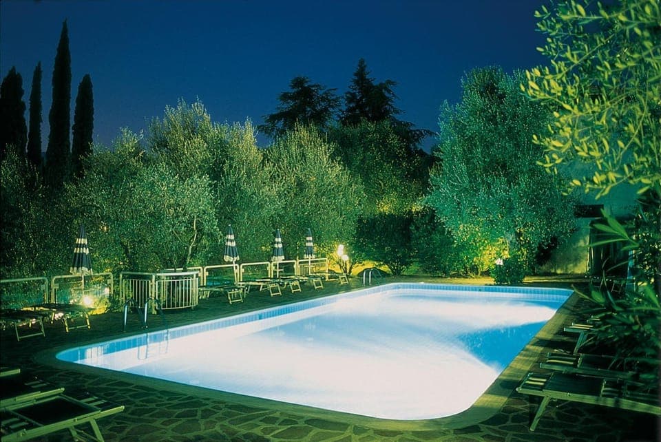 Swimming pool, Swimming pool