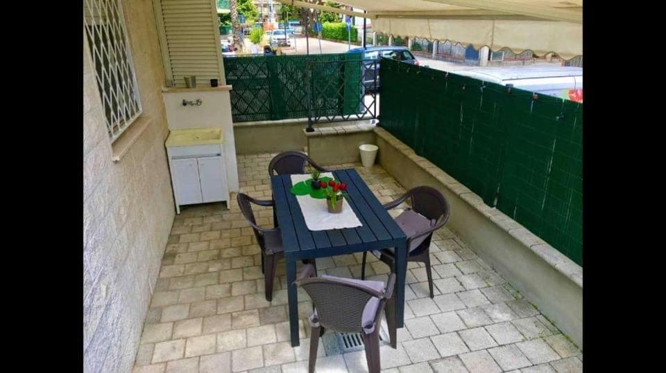 Balcony/Terrace, Balcony/Terrace