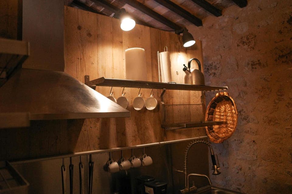 Coffee/tea facilities, Kitchen or kitchenette