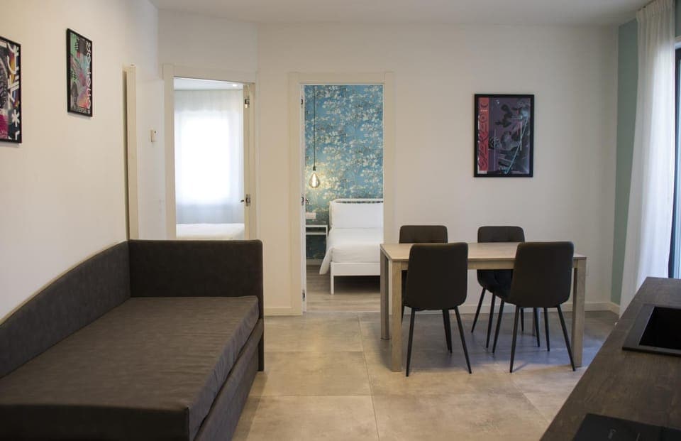 Kitchen or kitchenette, Living room, Dining area