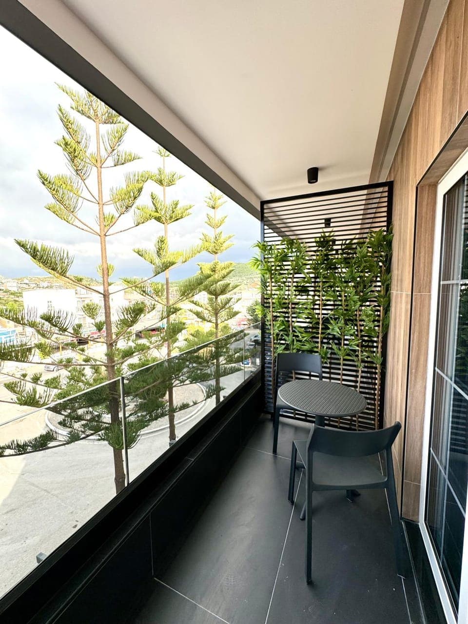 Day, Living room, Garden view