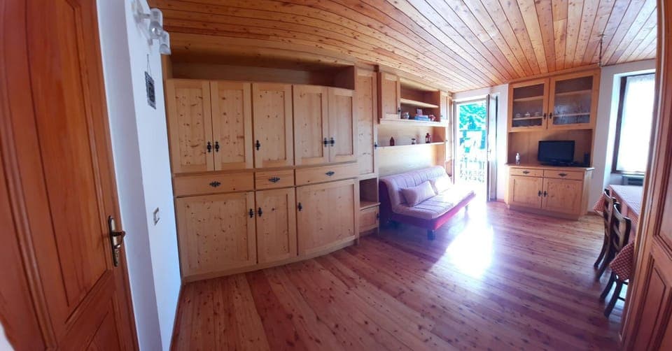 Living room, Bedroom