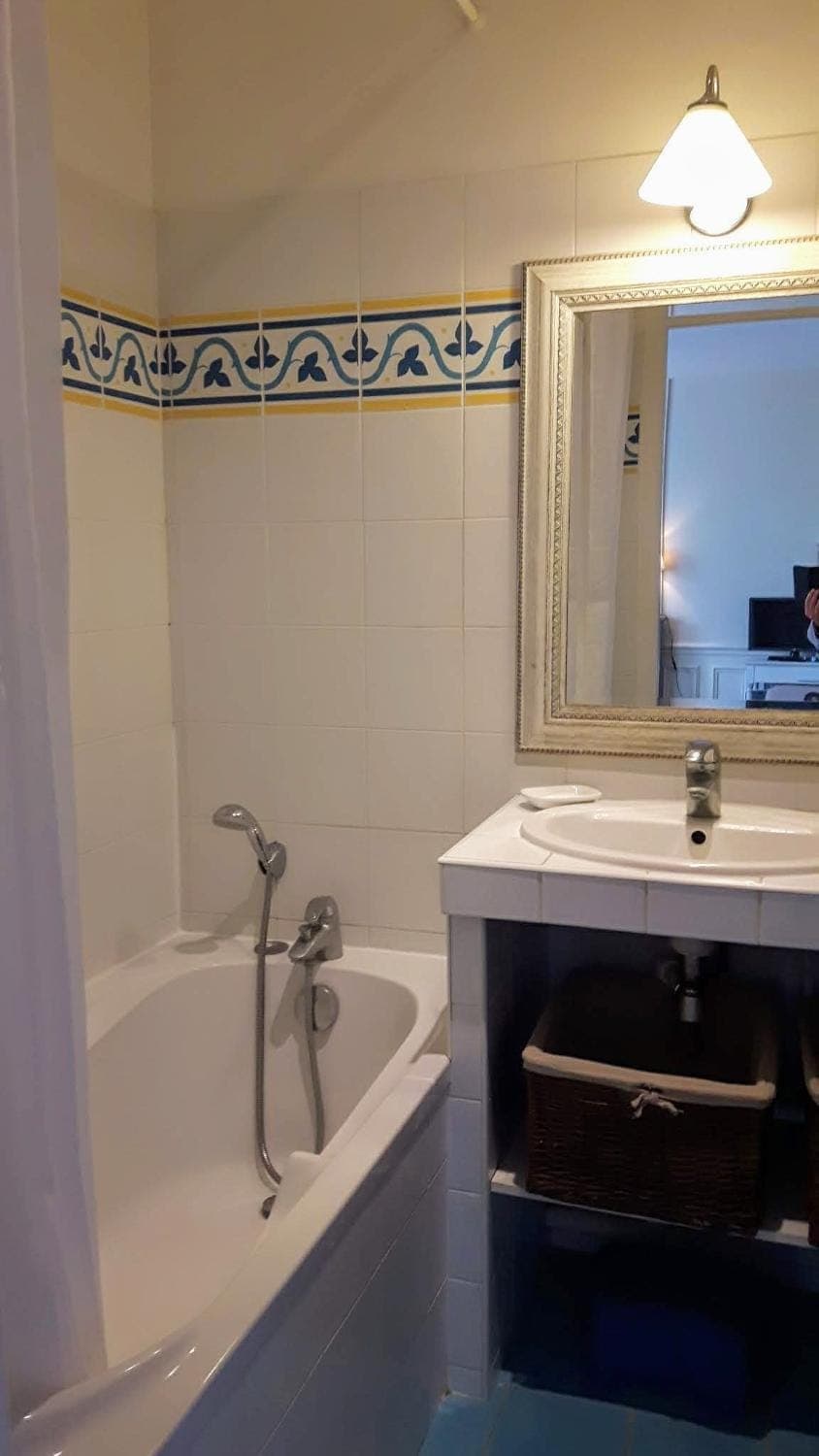 Bathroom, Bath, storage