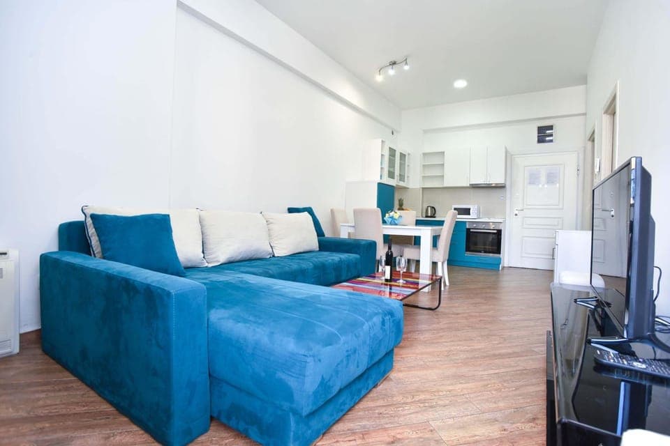 Kitchen or kitchenette, Living room, Dining area