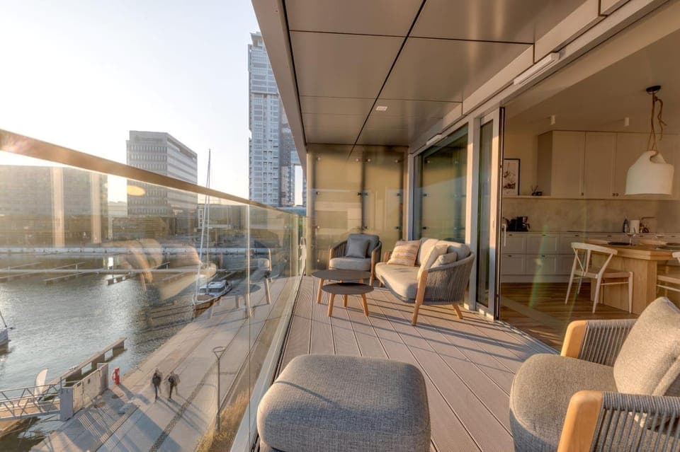 Natural landscape, View (from property/room), City view