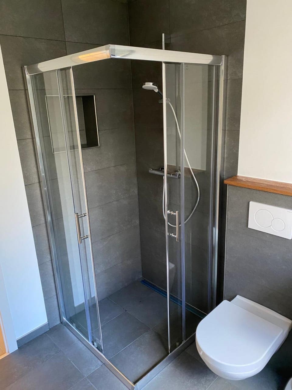 Shower, Toilet, Bathroom