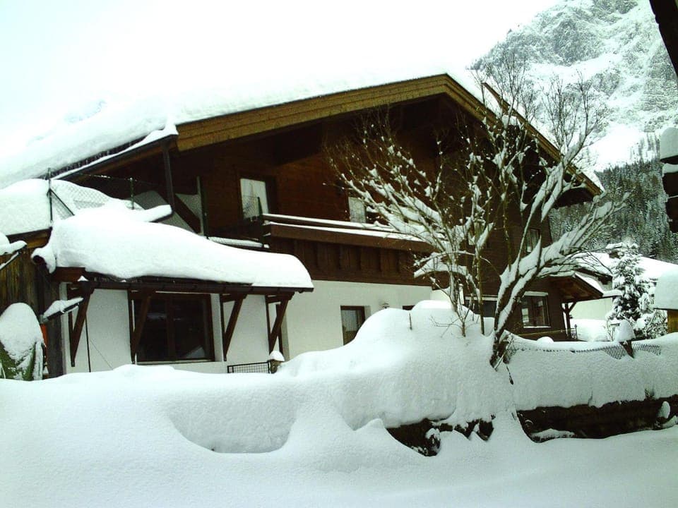 Property building, Winter