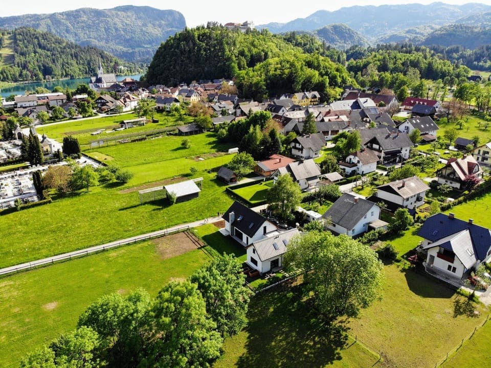 Property building, Neighbourhood, Bird's eye view, Other