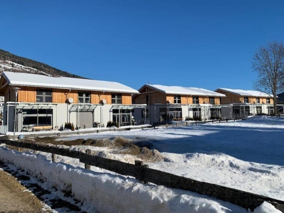 Property building, Winter