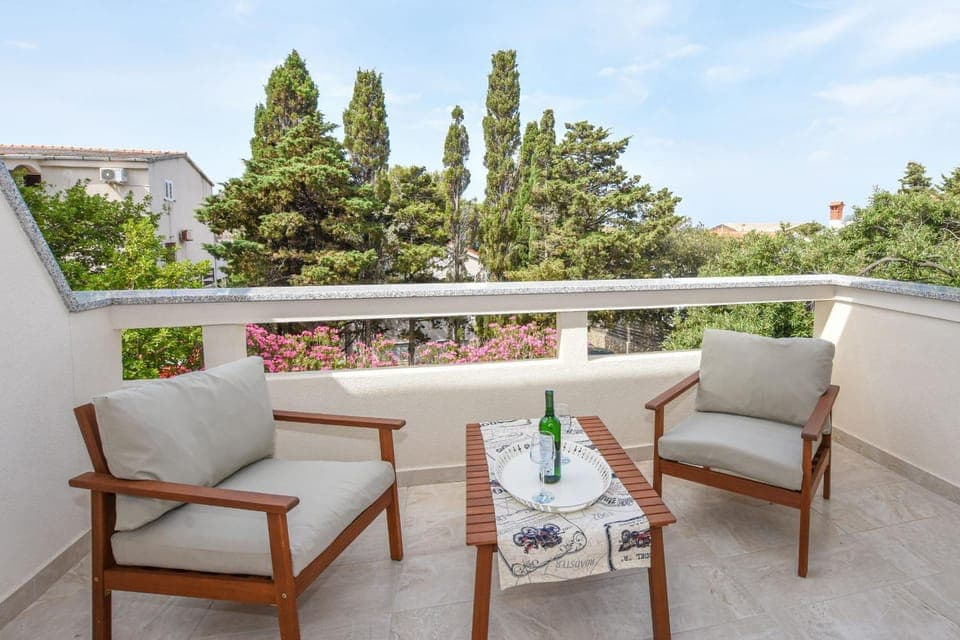 Balcony/Terrace, City view, Garden view