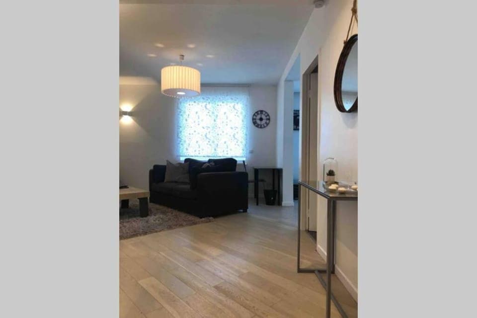 Facade/entrance, Living room, Seating area