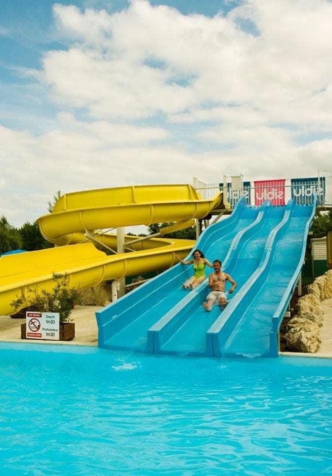 Aqua park, Swimming pool