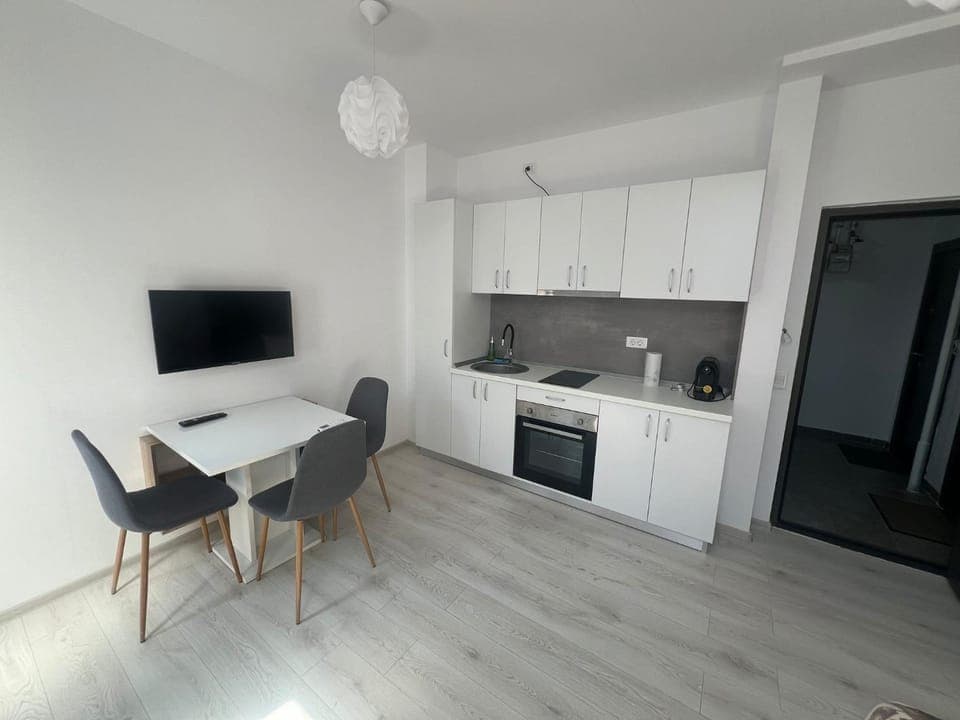 TV and multimedia, Kitchen or kitchenette, Dining area