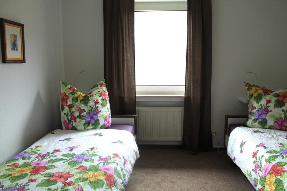 Bedroom, Garden view, Mountain view, River view