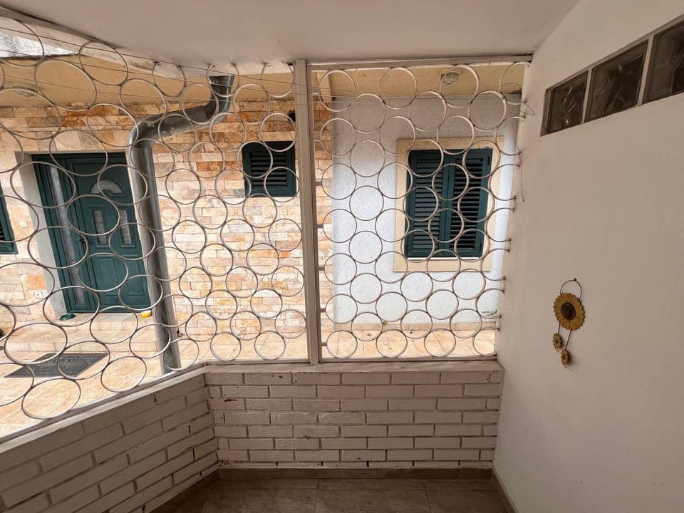 Property building, Balcony/Terrace