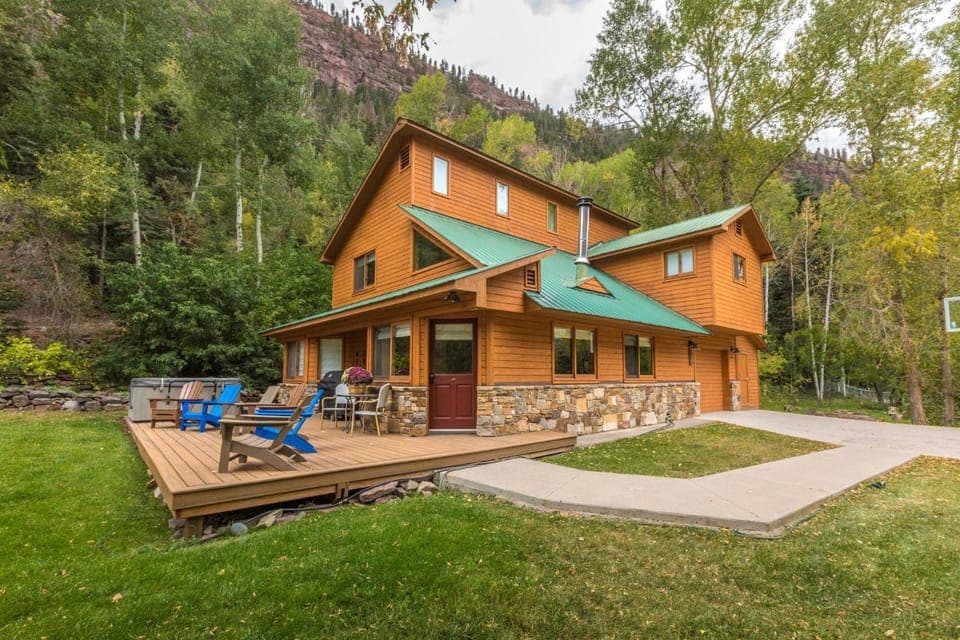 Deer Crossing Cottage in Ouray CO House in Ouray
