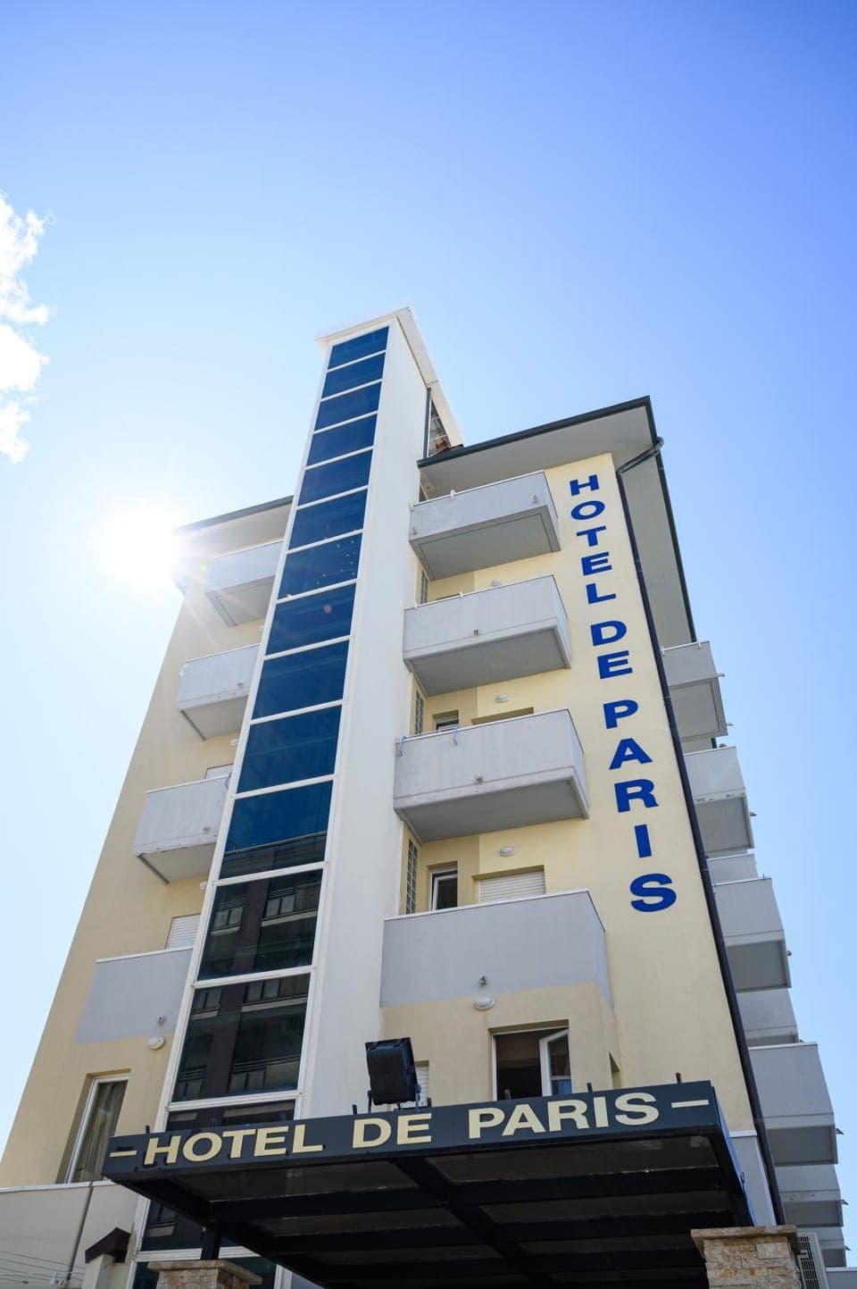 Property building, Property logo or sign, Street view