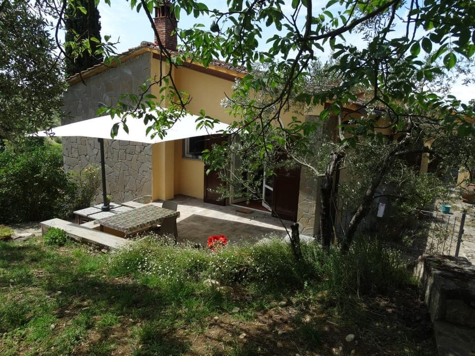 Patio, Facade/entrance