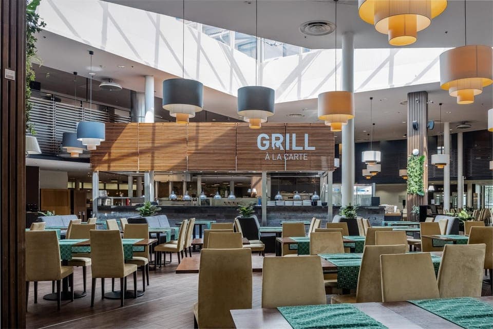 Restaurant/places to eat