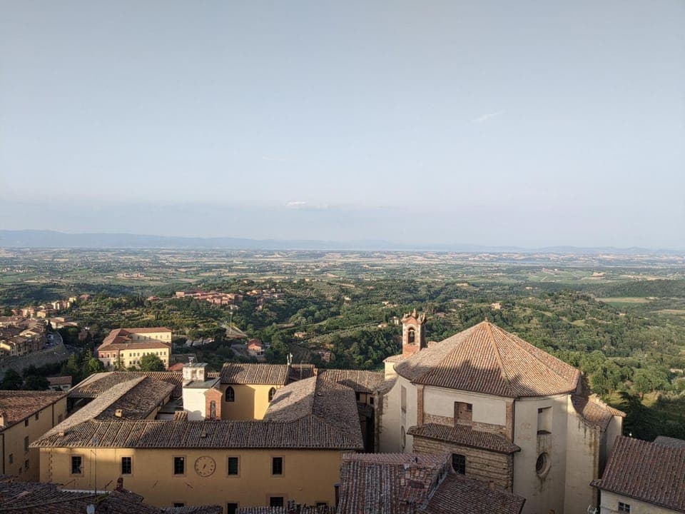 Summer, View (from property/room), City view, Lake view, Mountain view