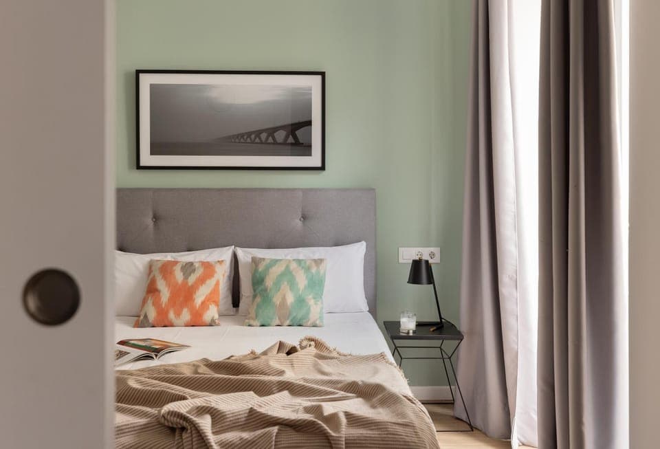 Bed, Bedroom