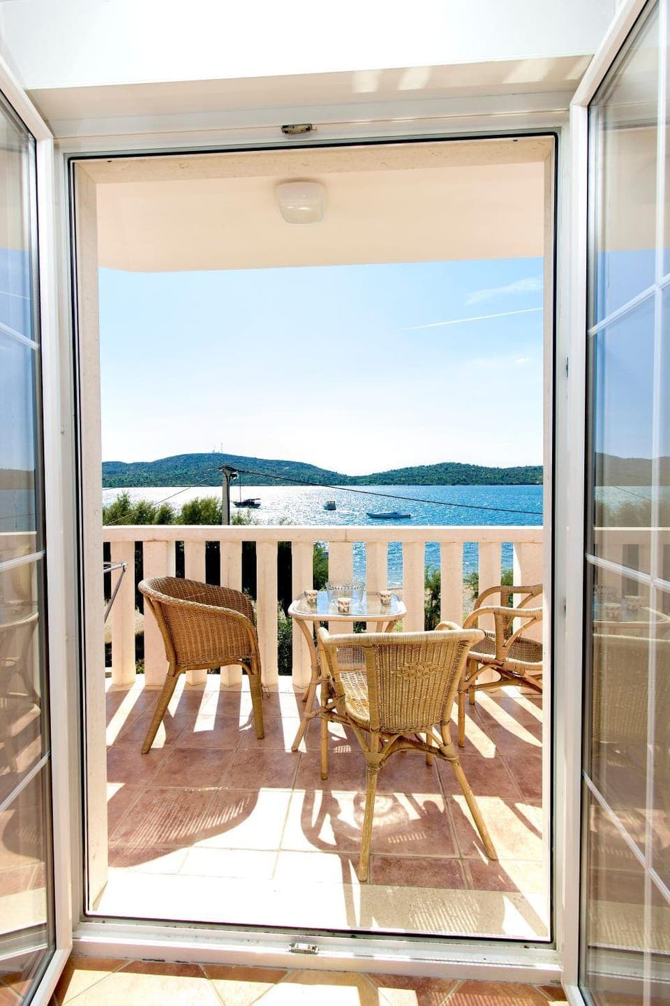 Balcony/Terrace, River view