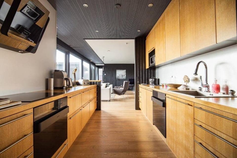 Coffee/tea facilities, Kitchen or kitchenette