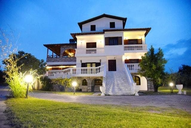 Night, View (from property/room), Garden view