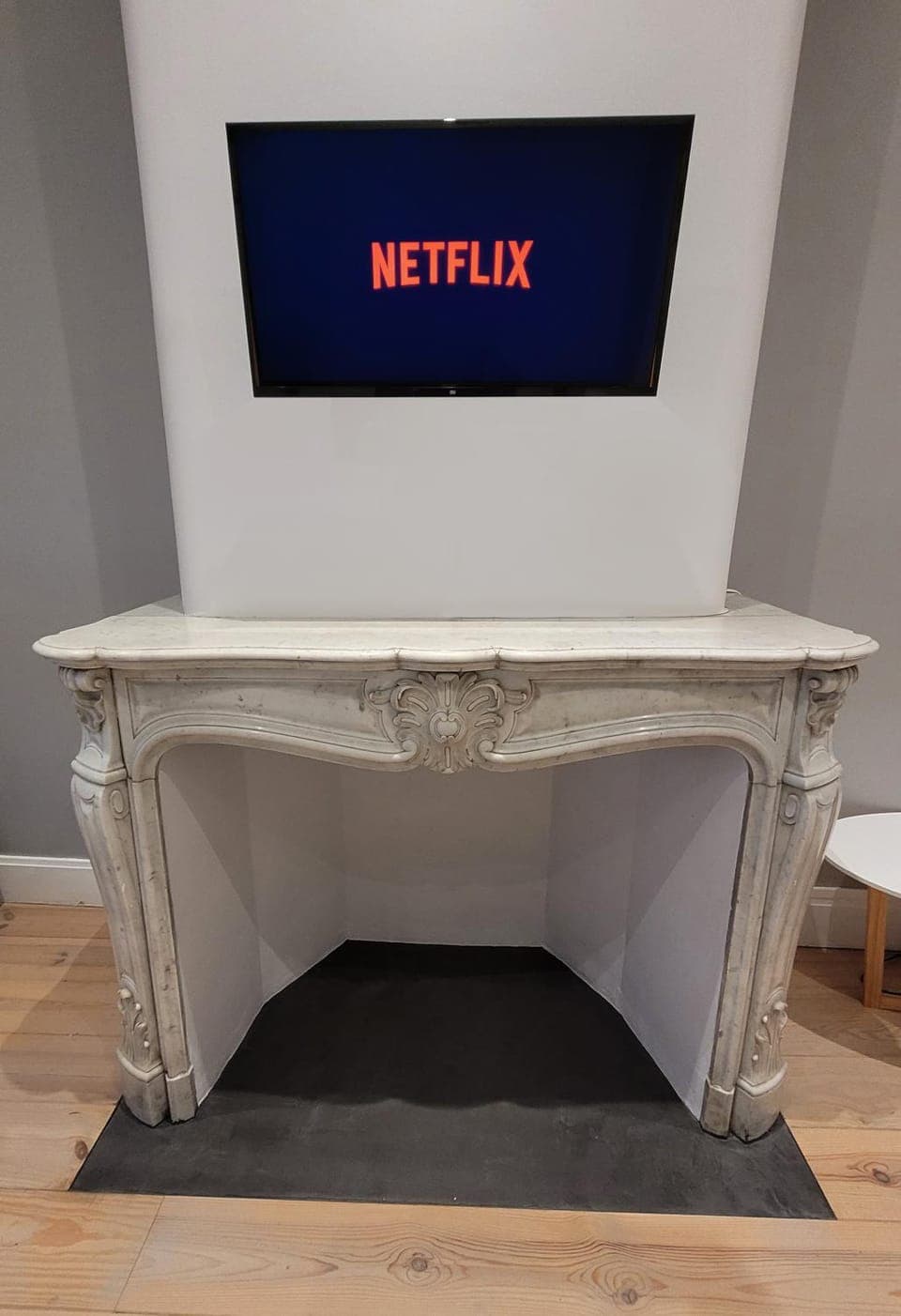 TV and multimedia, fireplace