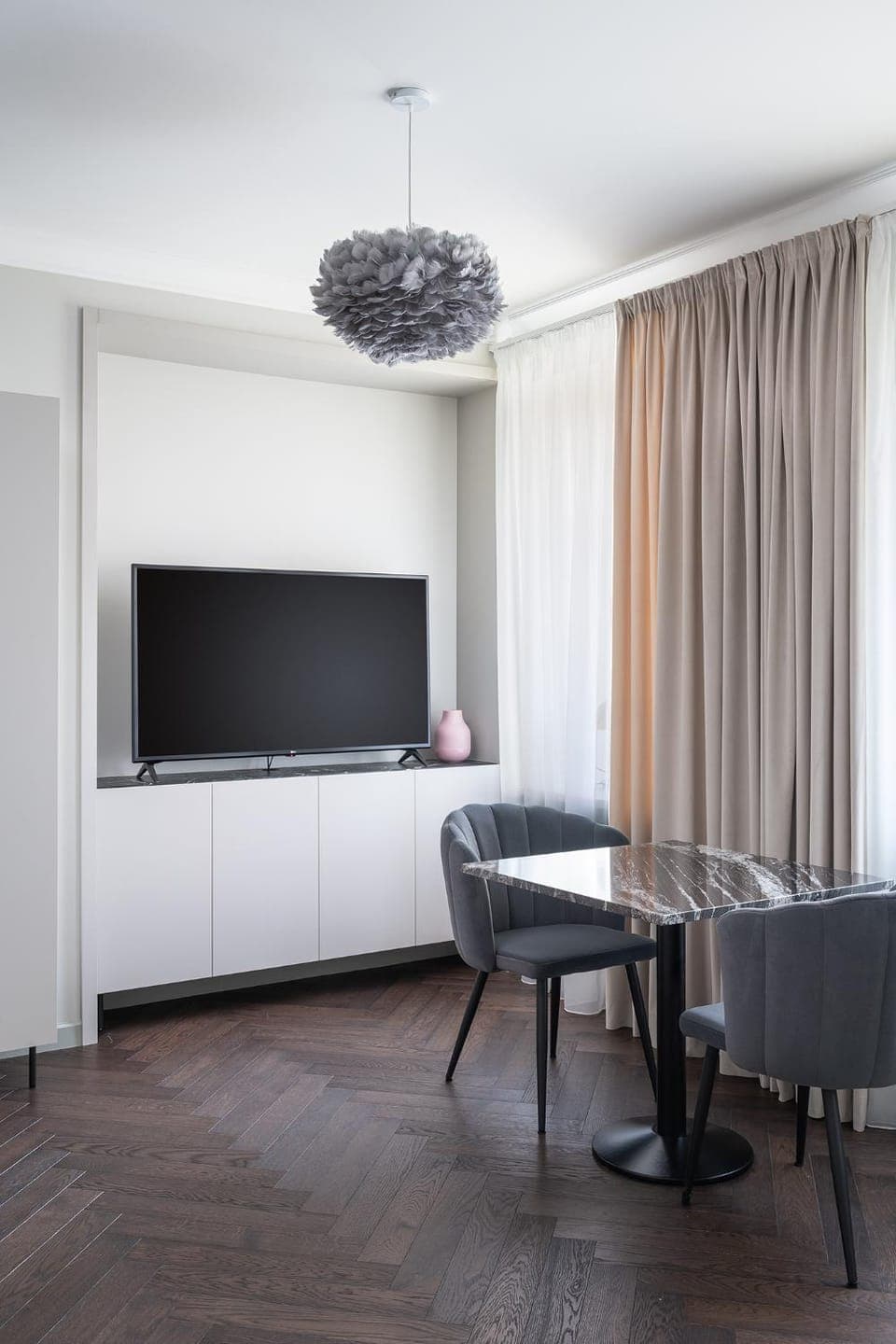 TV and multimedia, Dining area