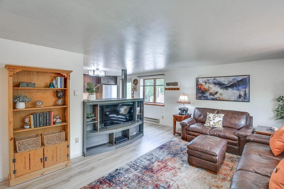 Ranch-Style Retreat in Downtown Buena Vista! House in Buena Vista