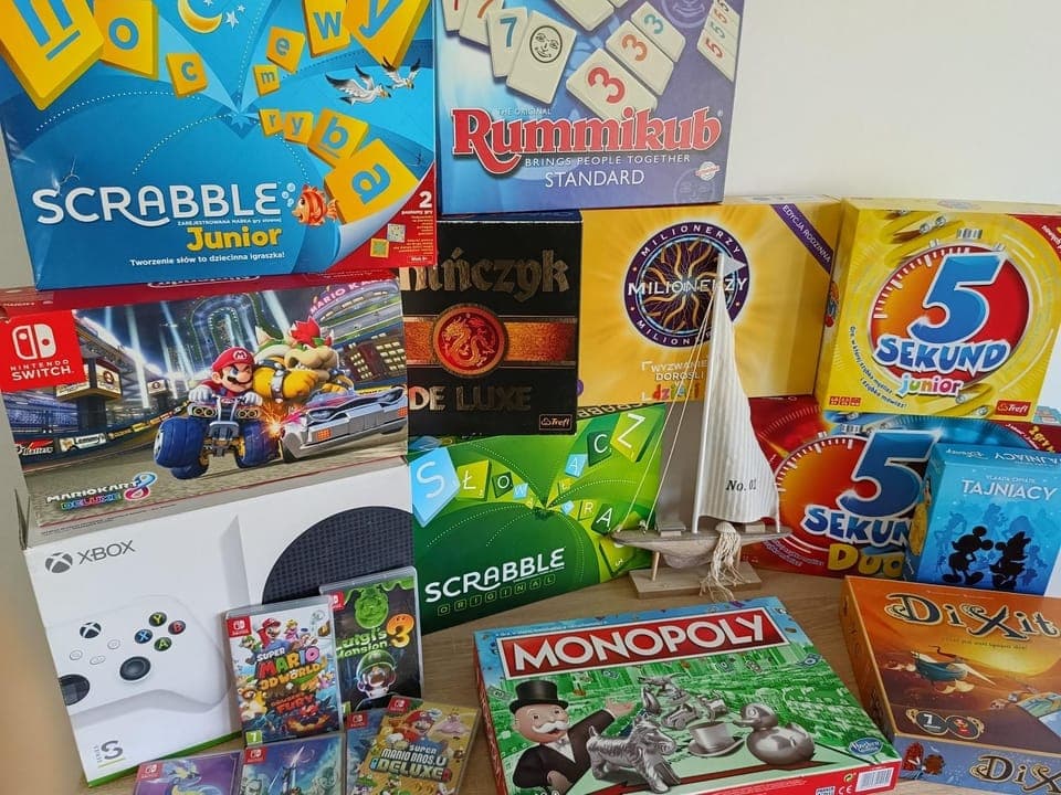 Property logo or sign, Logo/Certificate/Sign, Area and facilities, Entertainment, Entertainment, children, older children