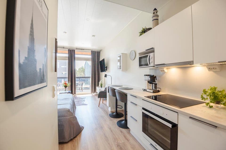 Dining area, minibar, pet friendly, pet friendly, kitchen, kitchen