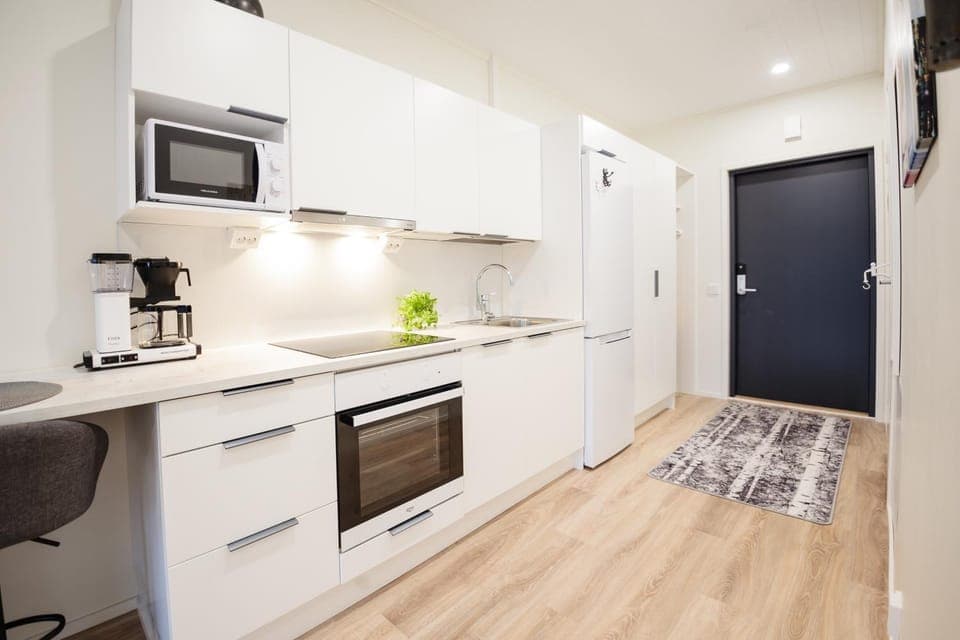 Coffee/tea facilities, Kitchen or kitchenette, Photo of the whole room