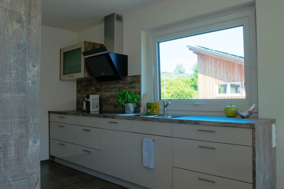 Kitchen or kitchenette, Living room