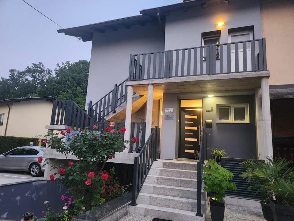 Property building, Lobby or reception