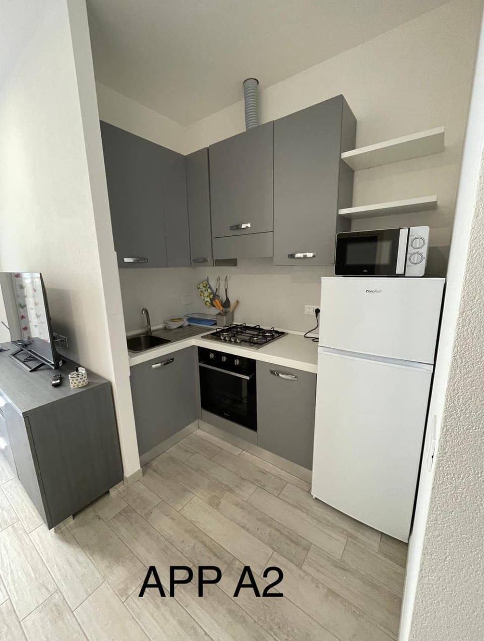 Kitchen or kitchenette