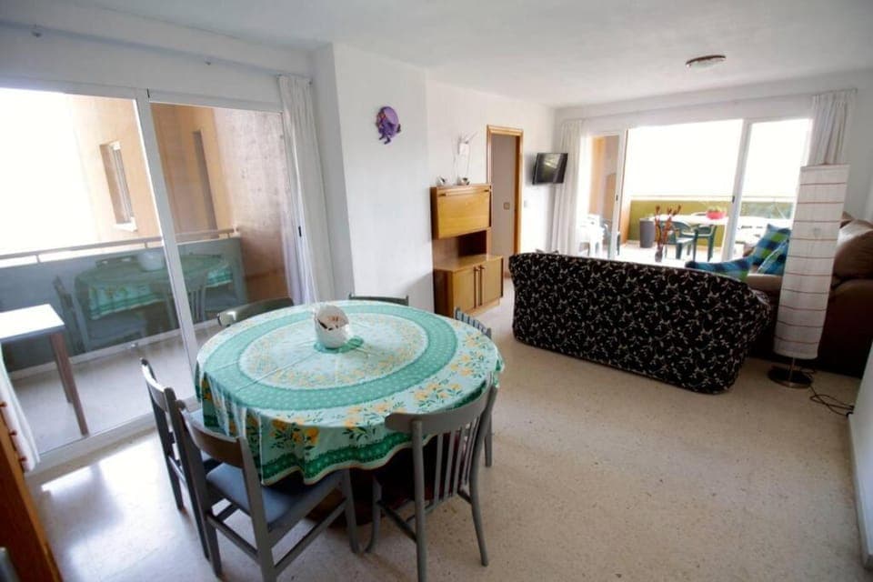 Balcony/Terrace, Living room, Photo of the whole room, Seating area, Dining area