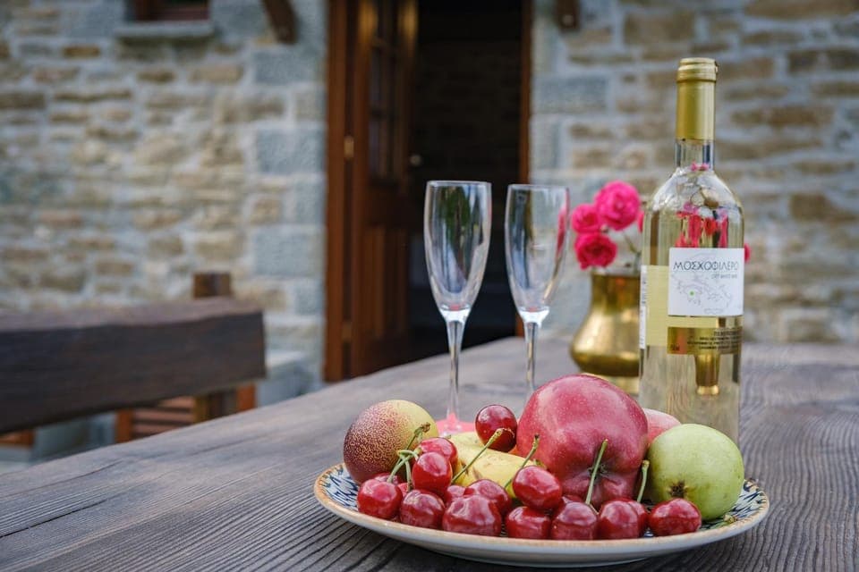 Food and drinks, Food, Drinks, Alcoholic drinks